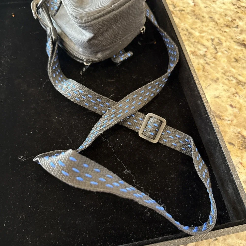 Samsonite Digital Camera Padded Soft Case W/ Belt Loop&Shoulder Strap Black 2023